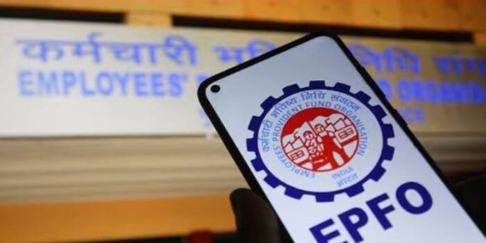 പെന്‍ഷന്‍ കിട്ടാന്‍ നാടൊട്ടുക്ക് നടക്കേണ്ട, അംഗീകാരം നവംബറില്‍